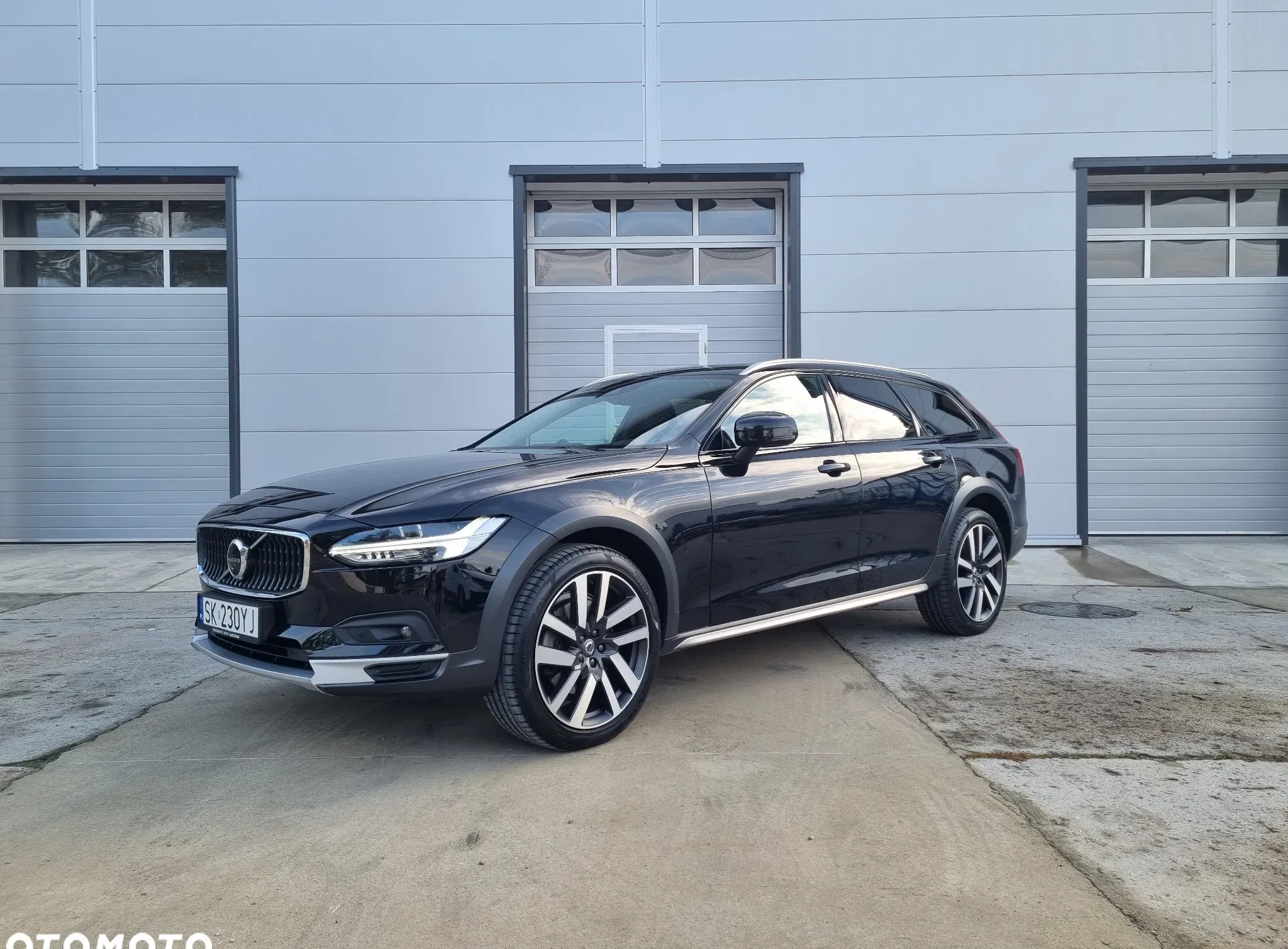 volvo zachodniopomorskie Volvo V90 Cross Country cena 188274 przebieg: 43470, rok produkcji 2020 z Warszawa